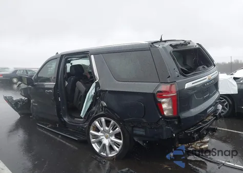 2022 Chevrolet Tahoe 4Wd High Country z USA, uszkodzony, nr VIN 1GNSKTKLXNR164443